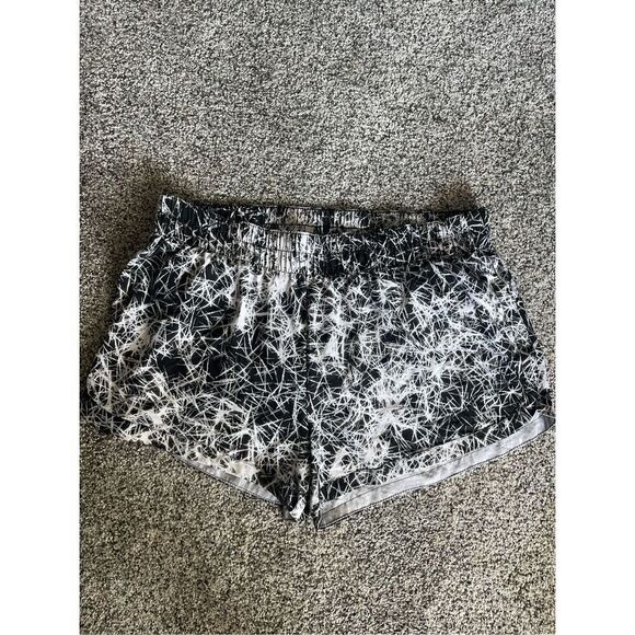 GAP Women’s Running Shorts - Picture 1 of 4